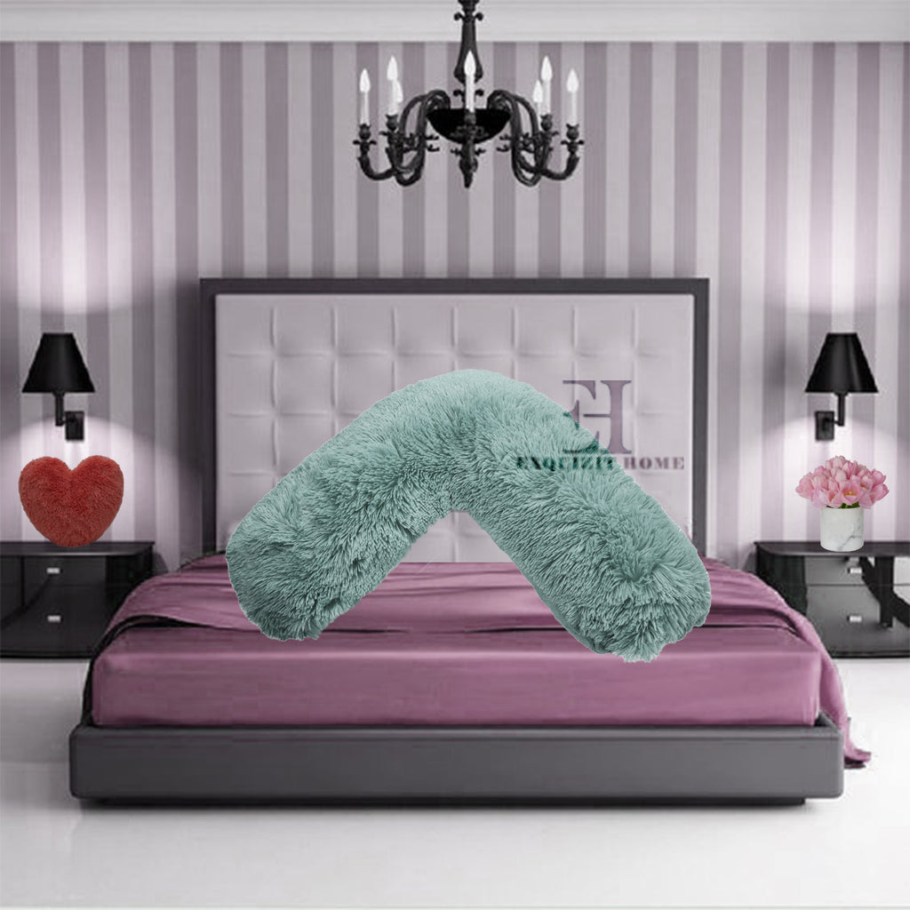 Fluffy v shaped pillowcase 2025